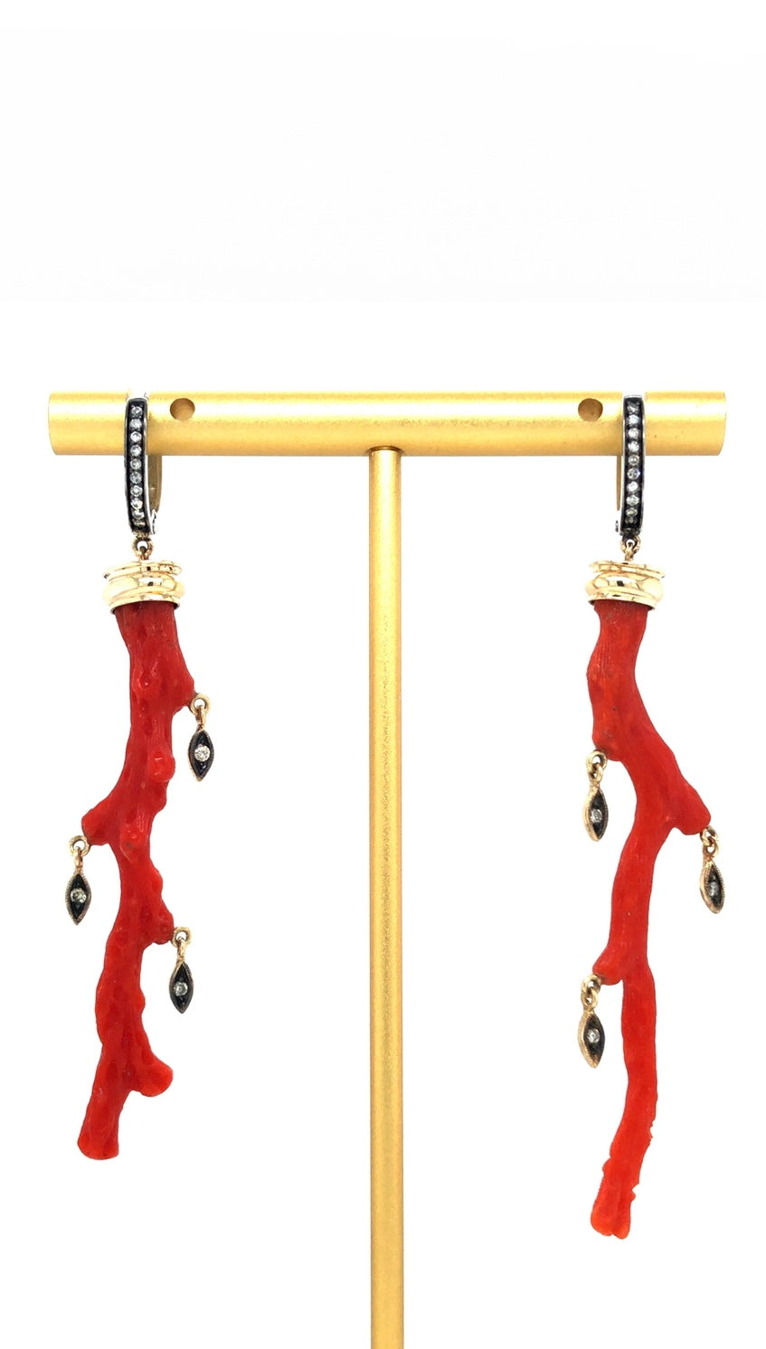 Coral branches earrings